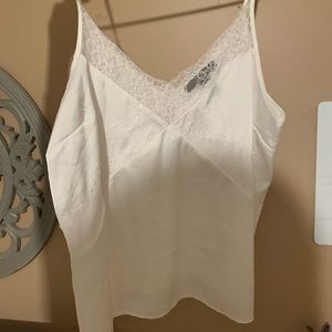 LACE SILK CAMISOLE